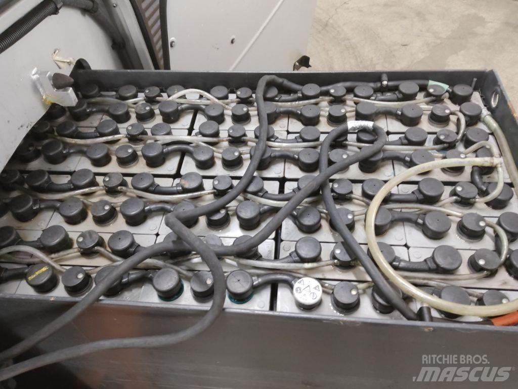 Still RX60-20 شاحنات ذات رافعات شوكية تعمل بالكهرباء