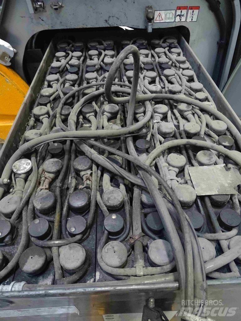 Still RX60-20 شاحنات ذات رافعات شوكية تعمل بالكهرباء