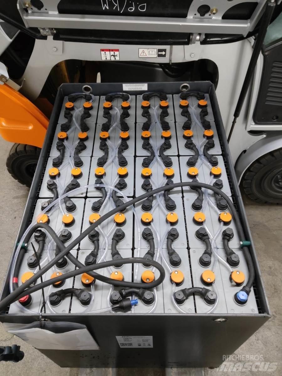 Still RX60-25 شاحنات ذات رافعات شوكية تعمل بالكهرباء