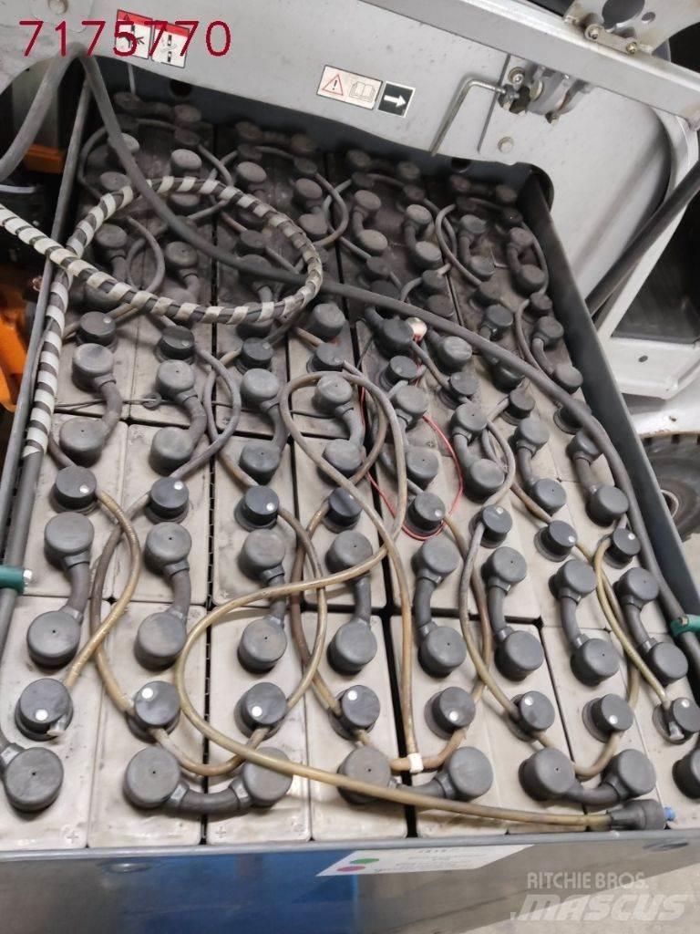 Still RX60-25 شاحنات ذات رافعات شوكية تعمل بالكهرباء