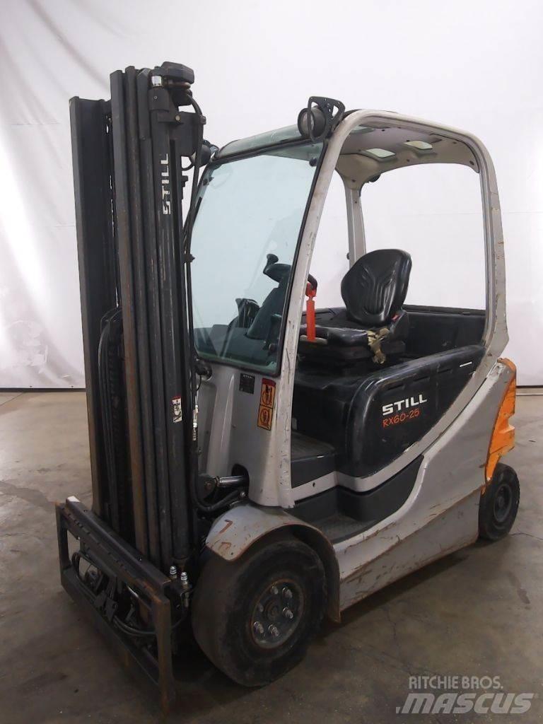 Still RX60-25 شاحنات ذات رافعات شوكية تعمل بالكهرباء