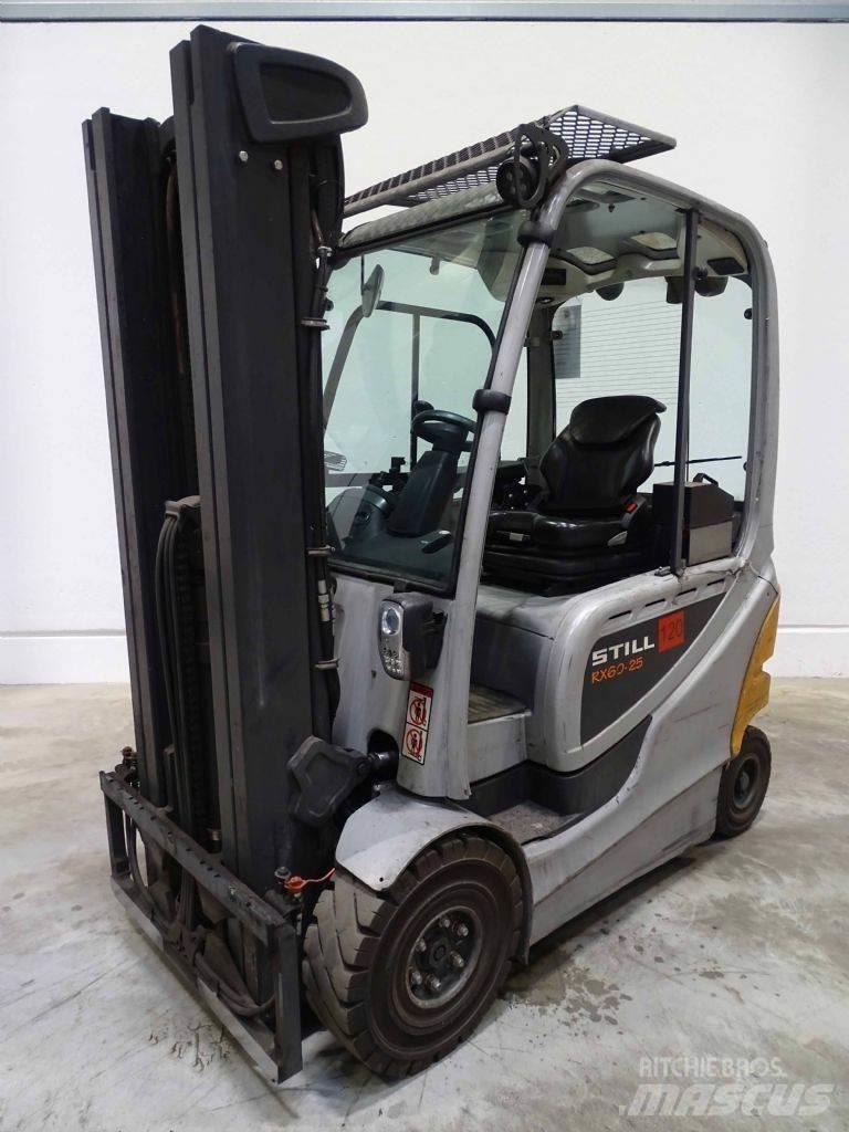 Still RX60-25 شاحنات ذات رافعات شوكية تعمل بالكهرباء