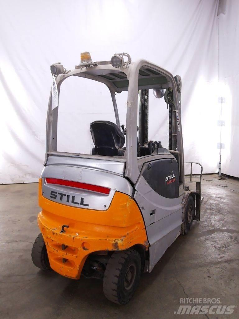 Still RX60-25 شاحنات ذات رافعات شوكية تعمل بالكهرباء