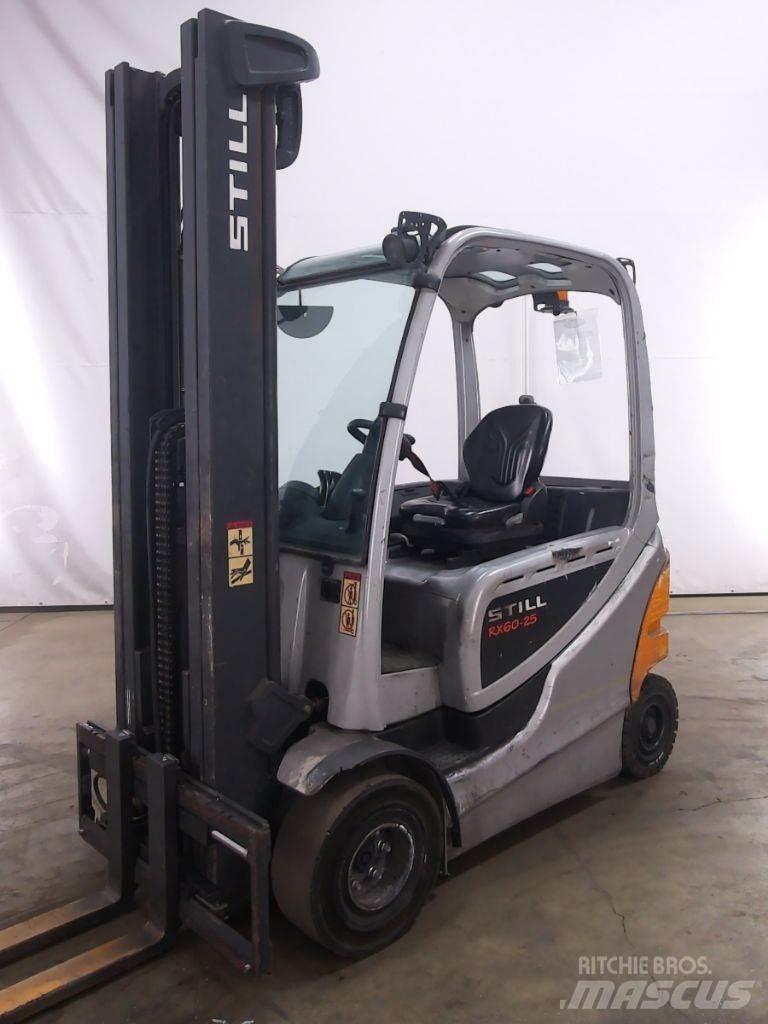 Still RX60-25 شاحنات ذات رافعات شوكية تعمل بالكهرباء
