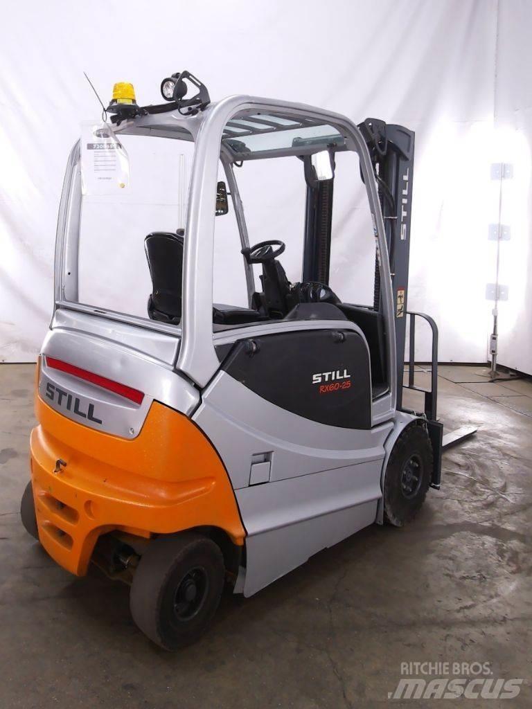Still RX60-25 شاحنات ذات رافعات شوكية تعمل بالكهرباء