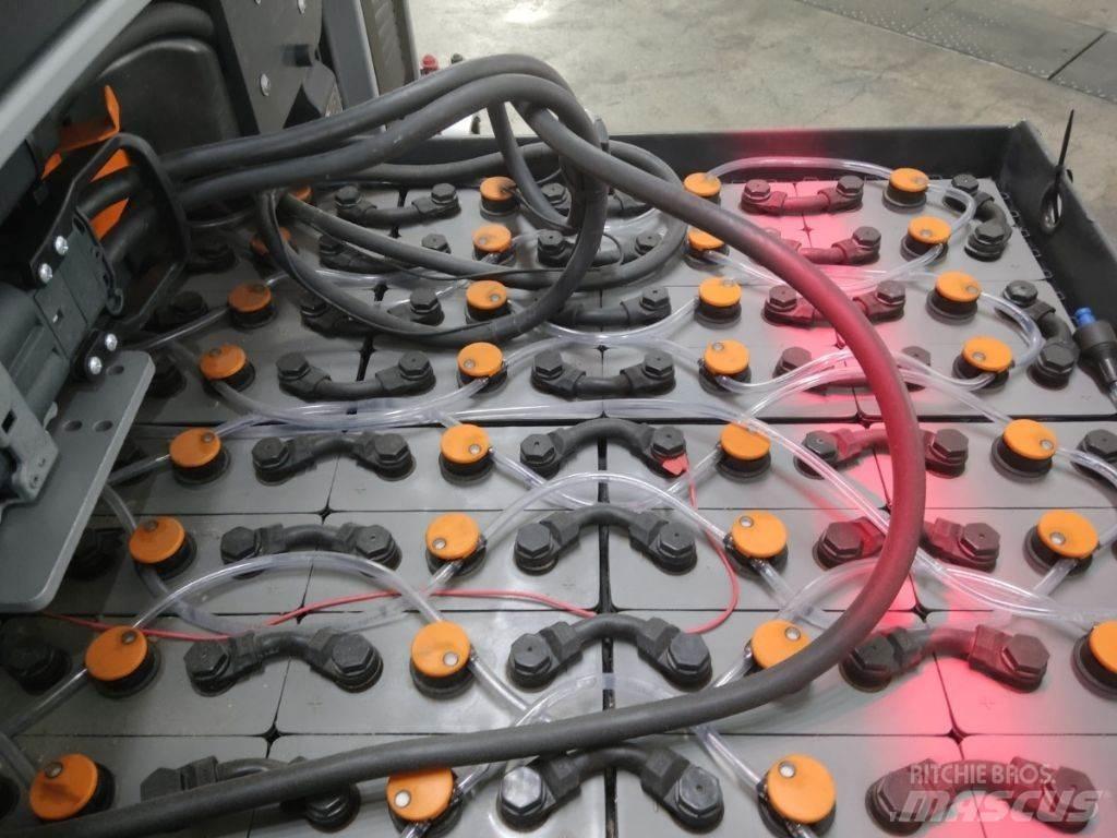 Still RX60-25 شاحنات ذات رافعات شوكية تعمل بالكهرباء