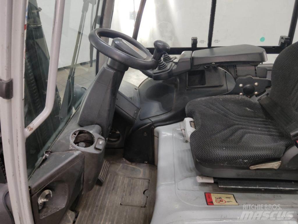 Still RX60-25 شاحنات ذات رافعات شوكية تعمل بالكهرباء