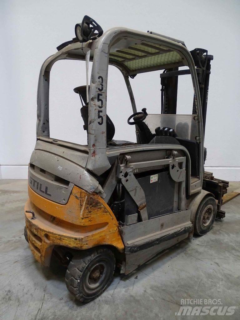 Still RX60-25 شاحنات ذات رافعات شوكية تعمل بالكهرباء