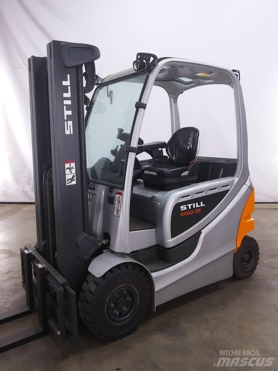 Still RX60-25 شاحنات ذات رافعات شوكية تعمل بالكهرباء