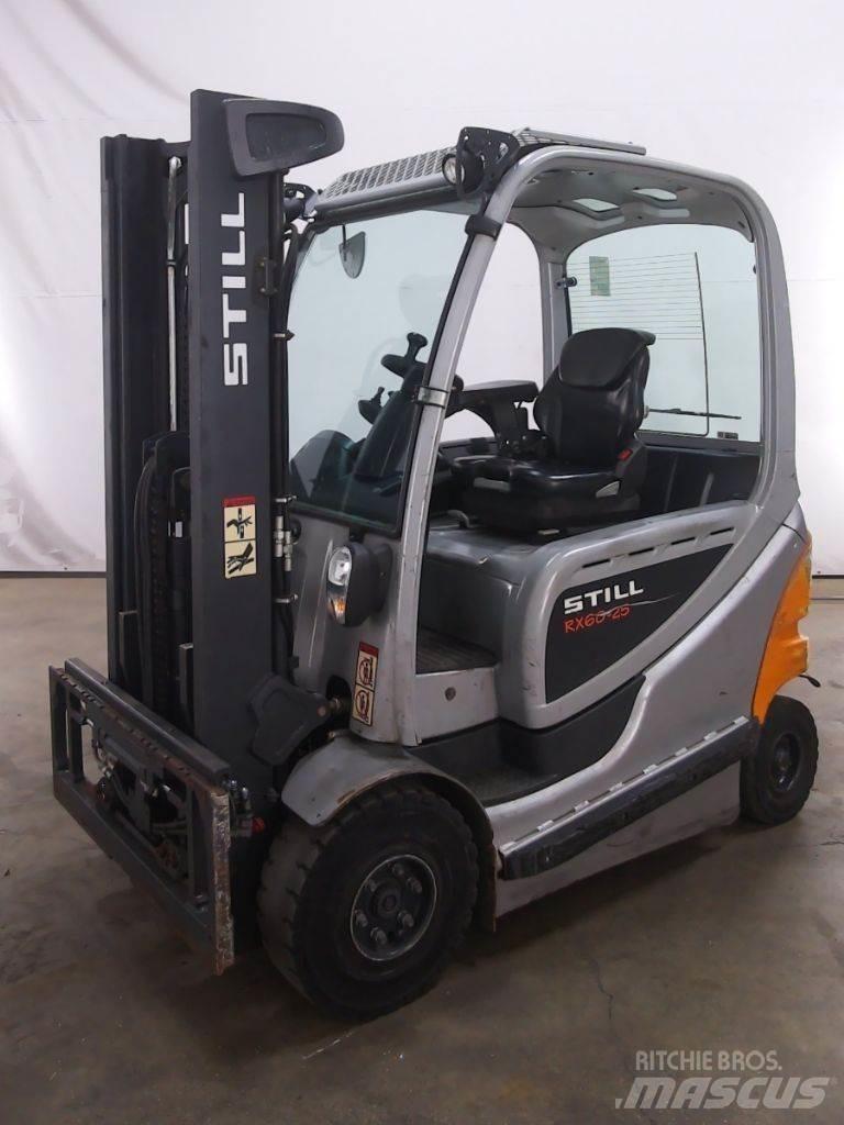 Still RX60-25 شاحنات ذات رافعات شوكية تعمل بالكهرباء