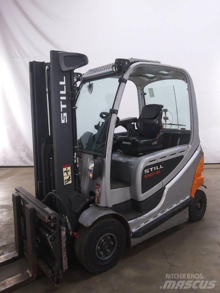 Still RX60-25 شاحنات ذات رافعات شوكية تعمل بالكهرباء