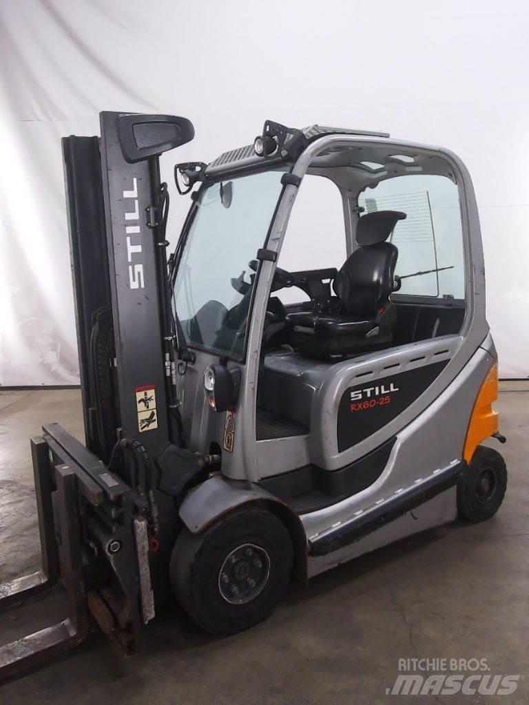 Still RX60-25 شاحنات ذات رافعات شوكية تعمل بالكهرباء