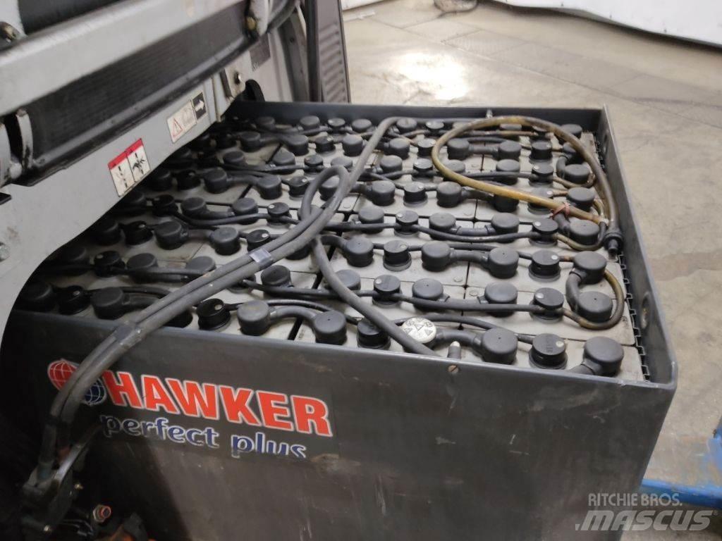 Still RX60-25 شاحنات ذات رافعات شوكية تعمل بالكهرباء