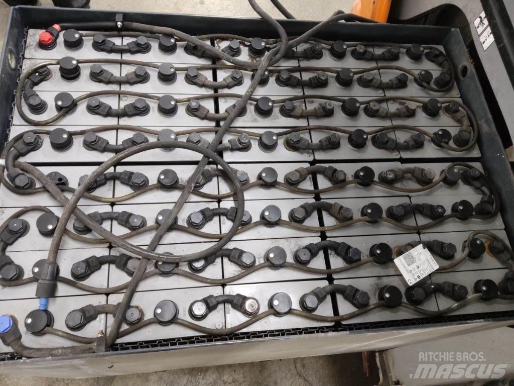 Still RX60-25 شاحنات ذات رافعات شوكية تعمل بالكهرباء