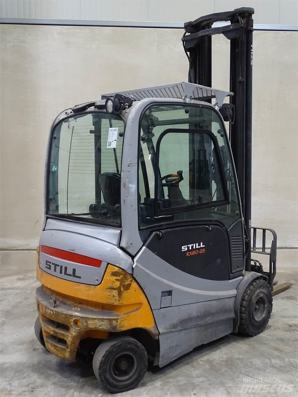 Still RX60-25 شاحنات ذات رافعات شوكية تعمل بالكهرباء