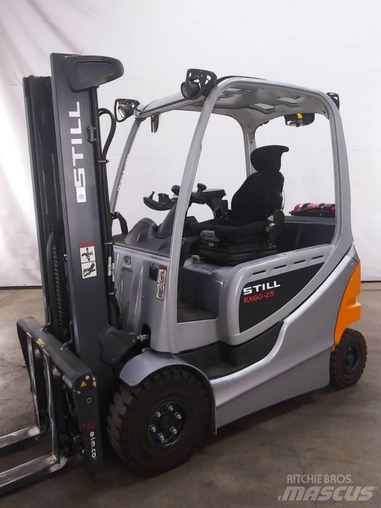 Still RX60-25 شاحنات ذات رافعات شوكية تعمل بالكهرباء