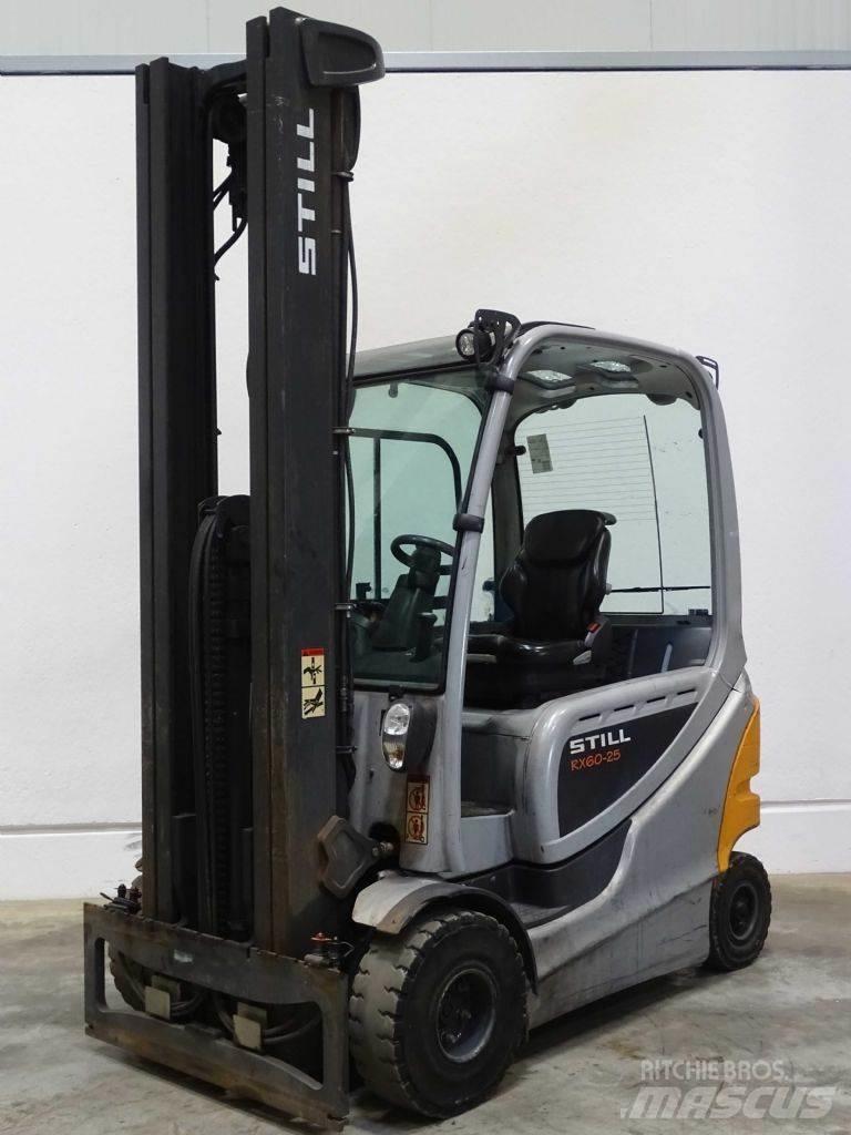 Still RX60-25 شاحنات ذات رافعات شوكية تعمل بالكهرباء