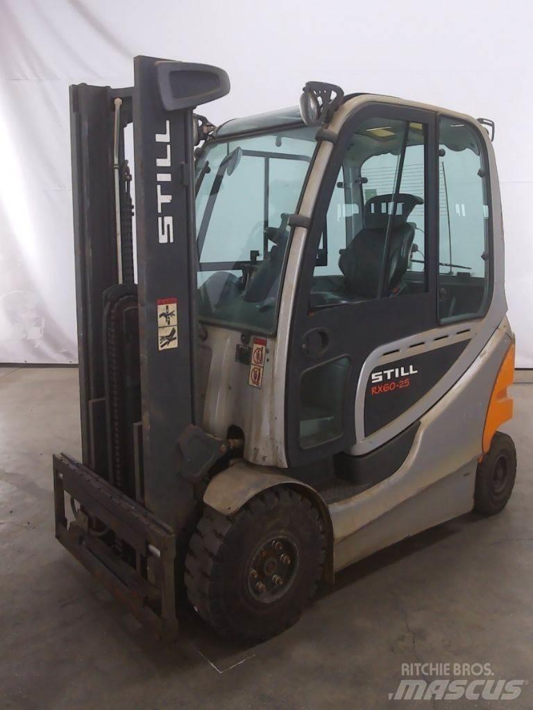 Still RX60-25 شاحنات ذات رافعات شوكية تعمل بالكهرباء