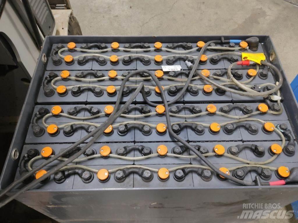 Still RX60-25 شاحنات ذات رافعات شوكية تعمل بالكهرباء