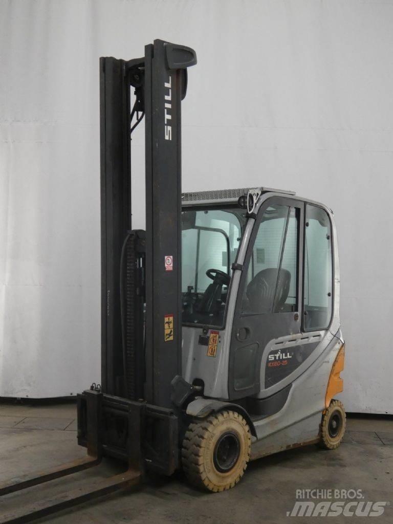 Still RX60-25 شاحنات ذات رافعات شوكية تعمل بالكهرباء