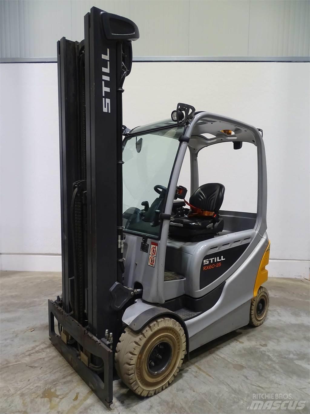 Still RX60-25 شاحنات ذات رافعات شوكية تعمل بالكهرباء