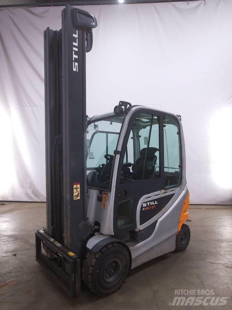 Still RX60-25 شاحنات ذات رافعات شوكية تعمل بالكهرباء