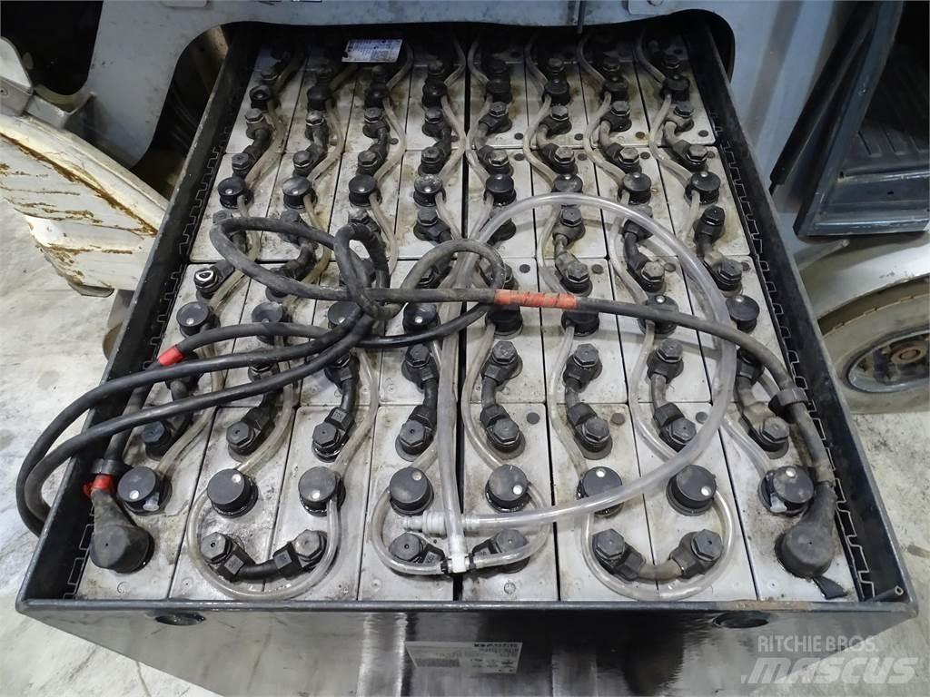 Still RX60-25 شاحنات ذات رافعات شوكية تعمل بالكهرباء