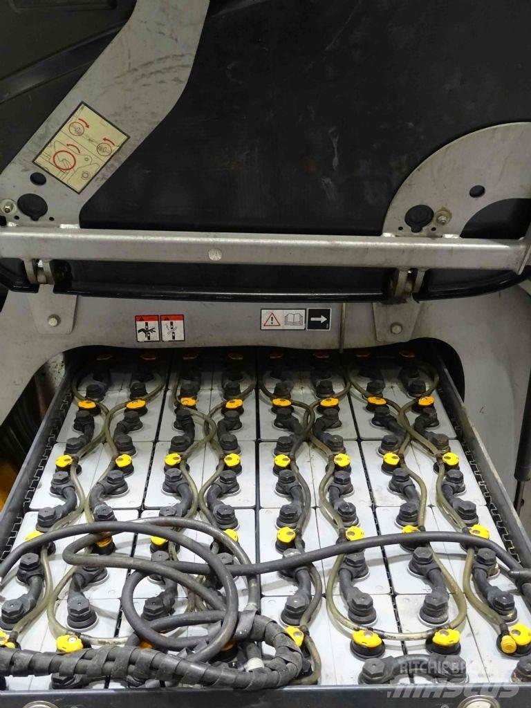 Still RX60-25 شاحنات ذات رافعات شوكية تعمل بالكهرباء