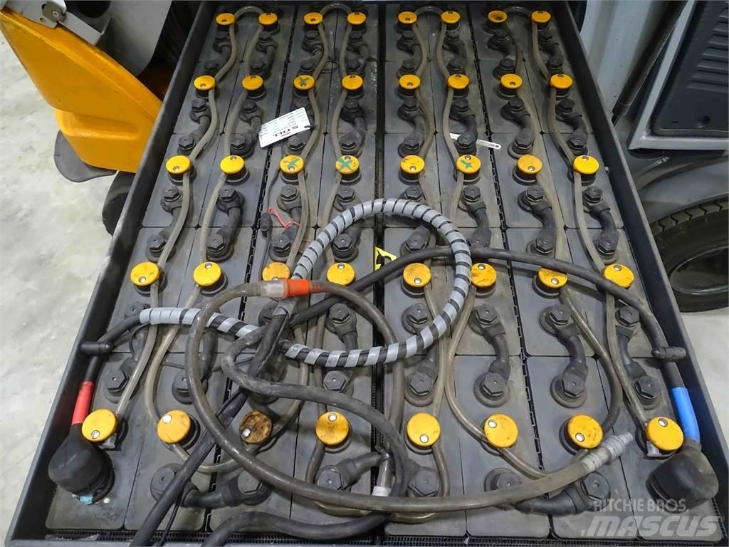 Still RX60-25 شاحنات ذات رافعات شوكية تعمل بالكهرباء