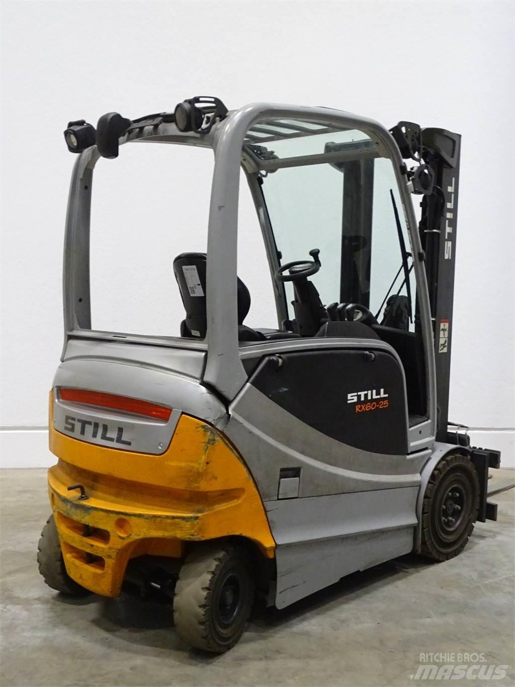 Still RX60-25 شاحنات ذات رافعات شوكية تعمل بالكهرباء