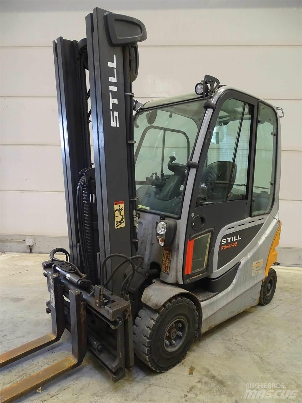 Still RX60-25 شاحنات ذات رافعات شوكية تعمل بالكهرباء