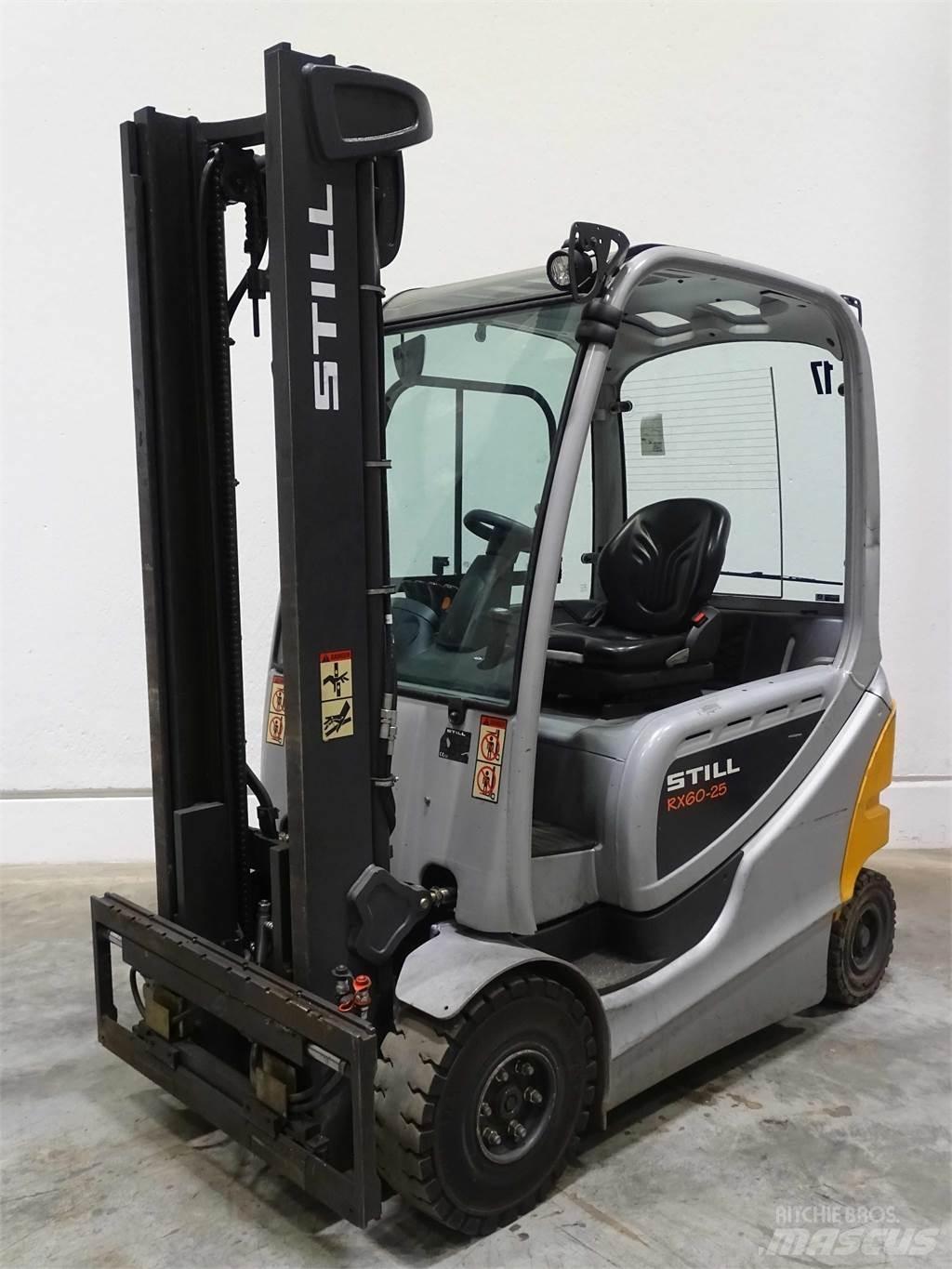 Still RX60-25 شاحنات ذات رافعات شوكية تعمل بالكهرباء