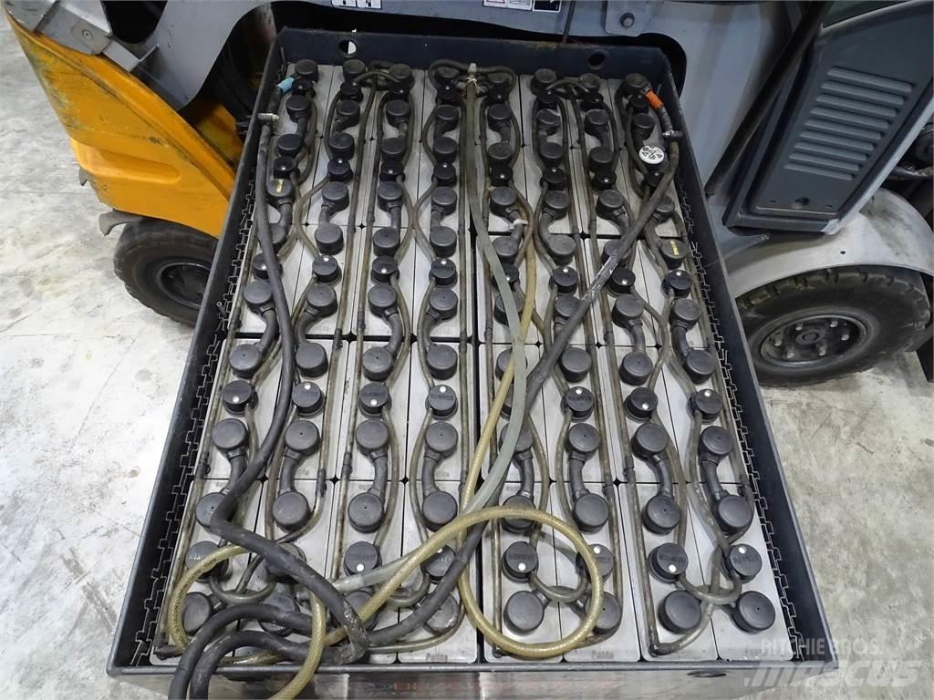 Still RX60-25 شاحنات ذات رافعات شوكية تعمل بالكهرباء