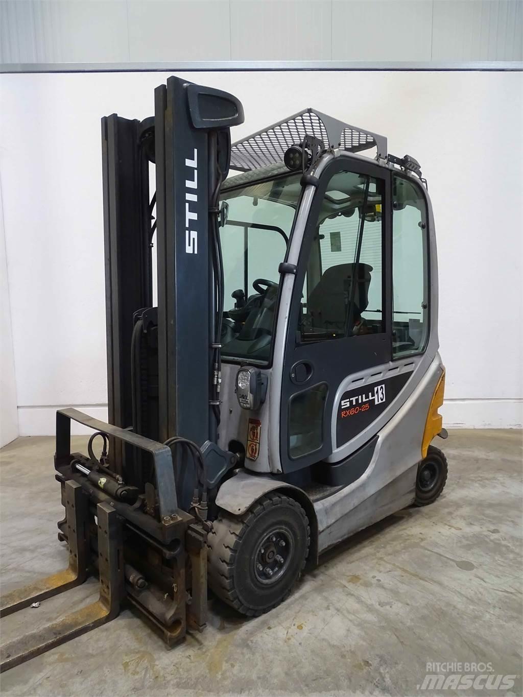 Still RX60-25 شاحنات ذات رافعات شوكية تعمل بالكهرباء
