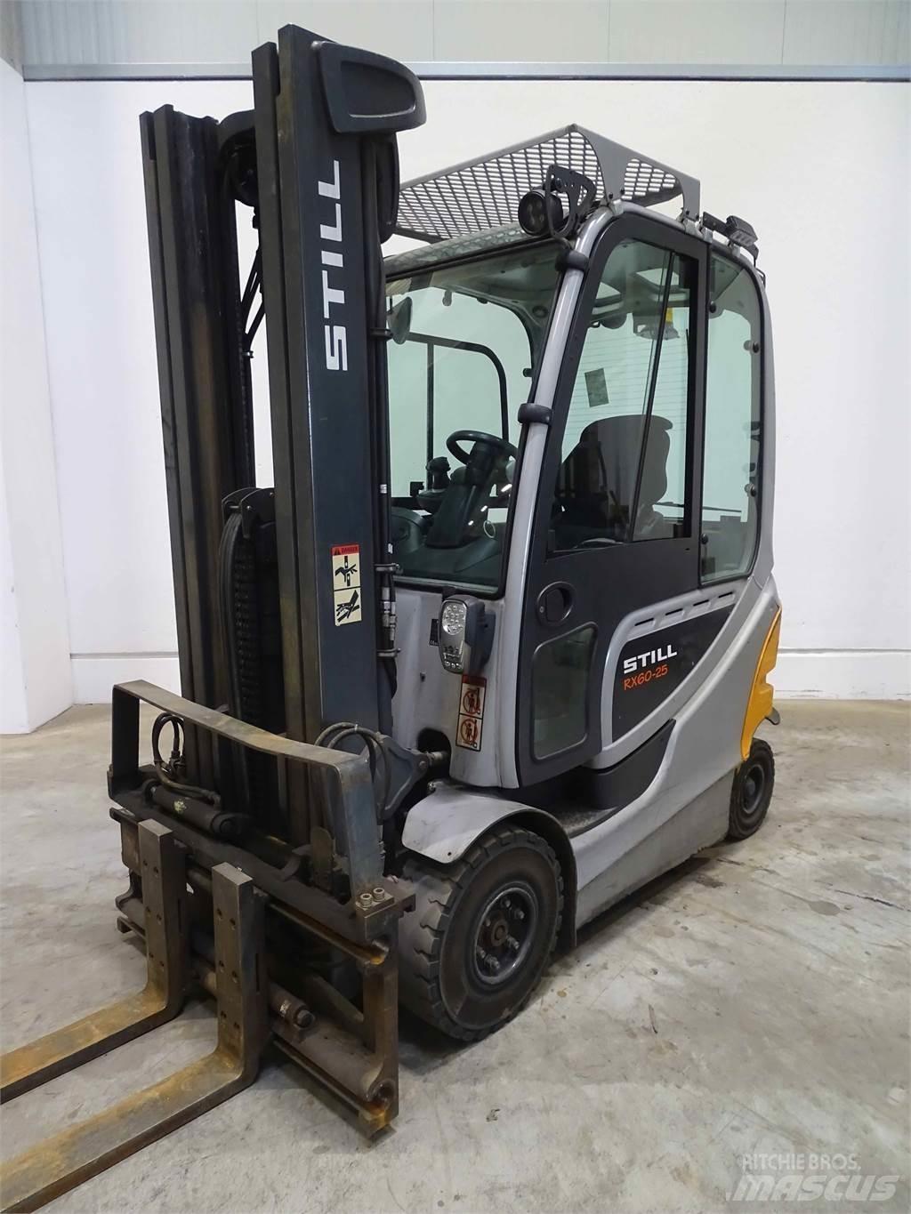 Still RX60-25 شاحنات ذات رافعات شوكية تعمل بالكهرباء