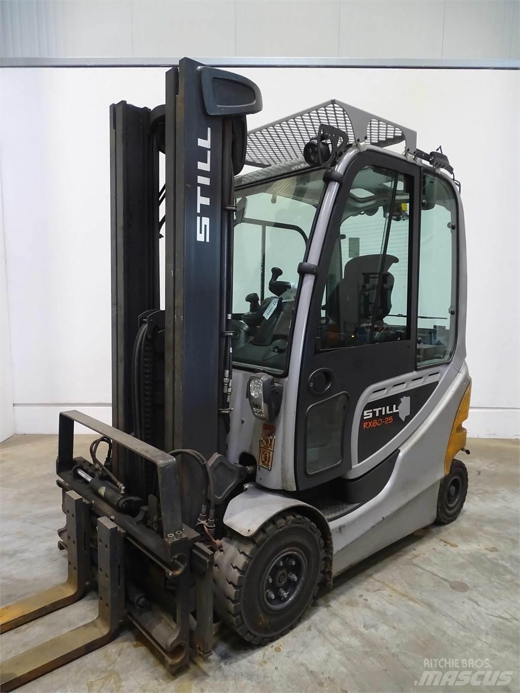 Still RX60-25 شاحنات ذات رافعات شوكية تعمل بالكهرباء