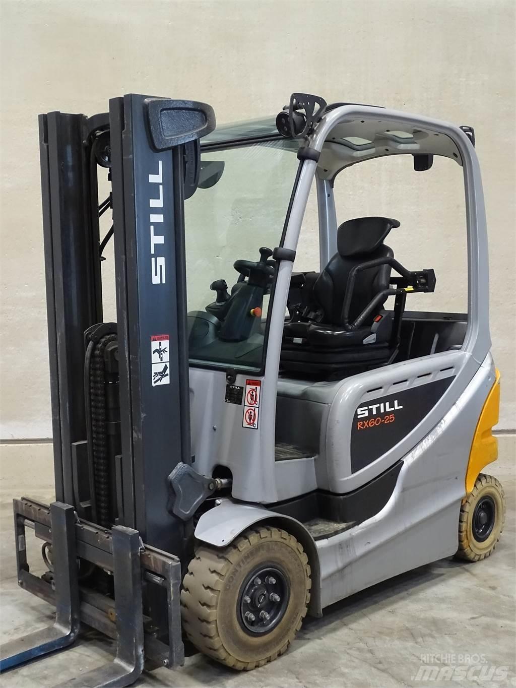 Still RX60-25 شاحنات ذات رافعات شوكية تعمل بالكهرباء