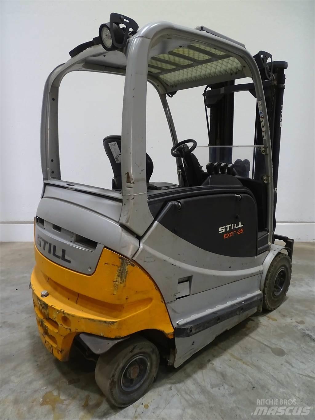 Still RX60-25 شاحنات ذات رافعات شوكية تعمل بالكهرباء