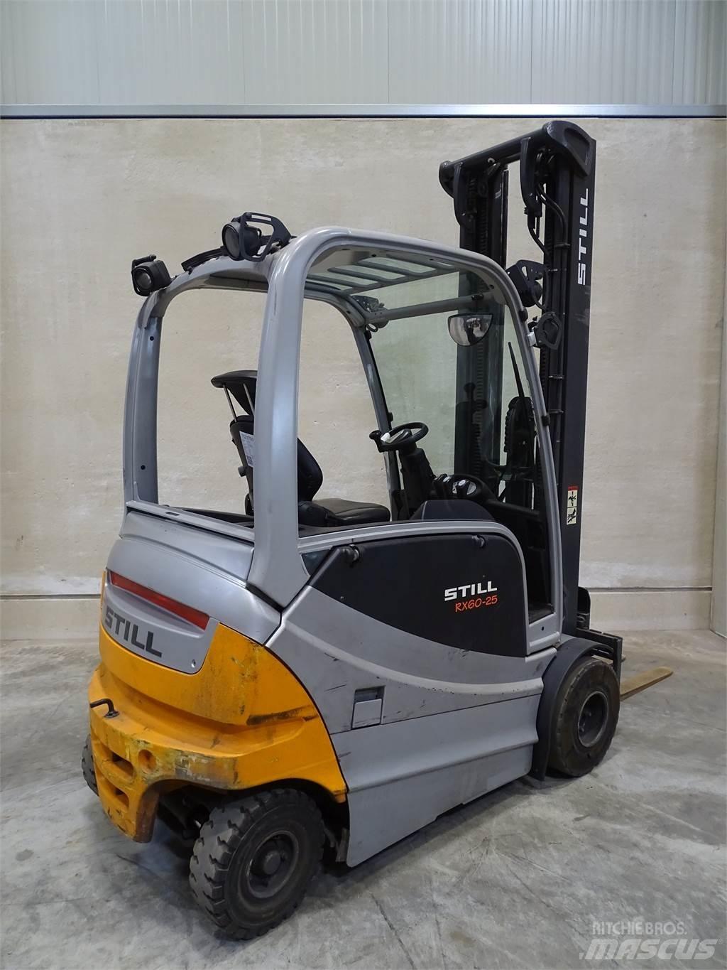 Still RX60-25 شاحنات ذات رافعات شوكية تعمل بالكهرباء