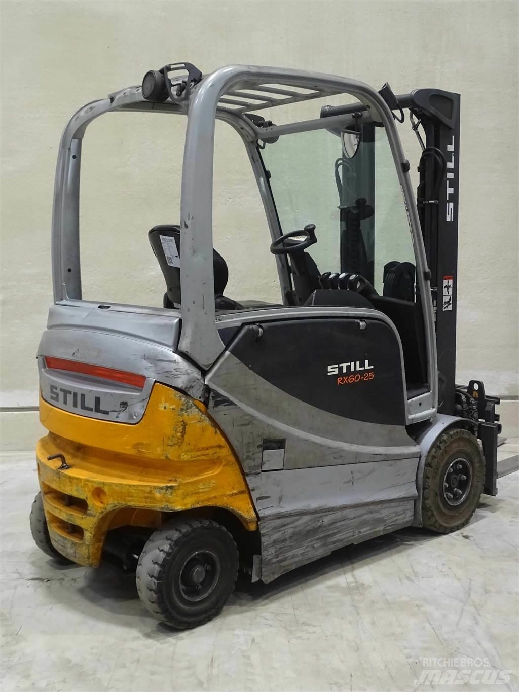 Still RX60-25 شاحنات ذات رافعات شوكية تعمل بالكهرباء