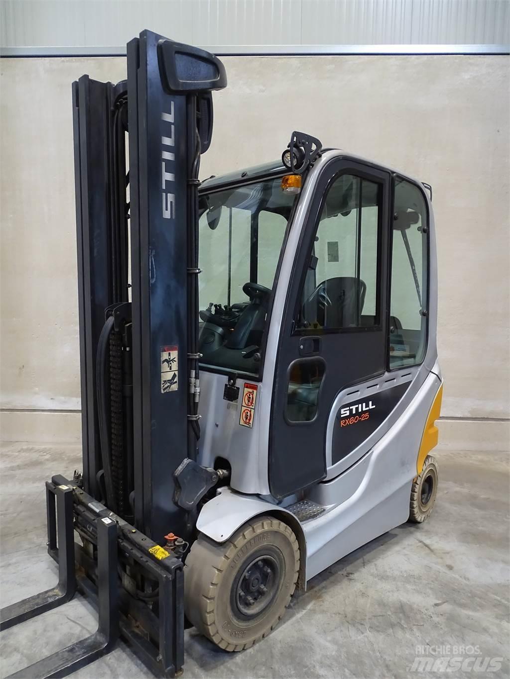 Still RX60-25 شاحنات ذات رافعات شوكية تعمل بالكهرباء