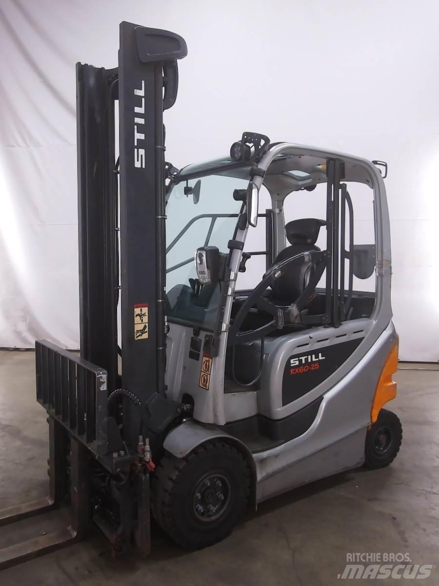 Still RX60-25 شاحنات ذات رافعات شوكية تعمل بالكهرباء