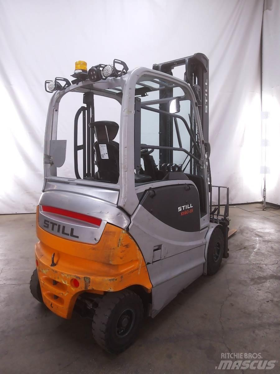 Still RX60-25 شاحنات ذات رافعات شوكية تعمل بالكهرباء