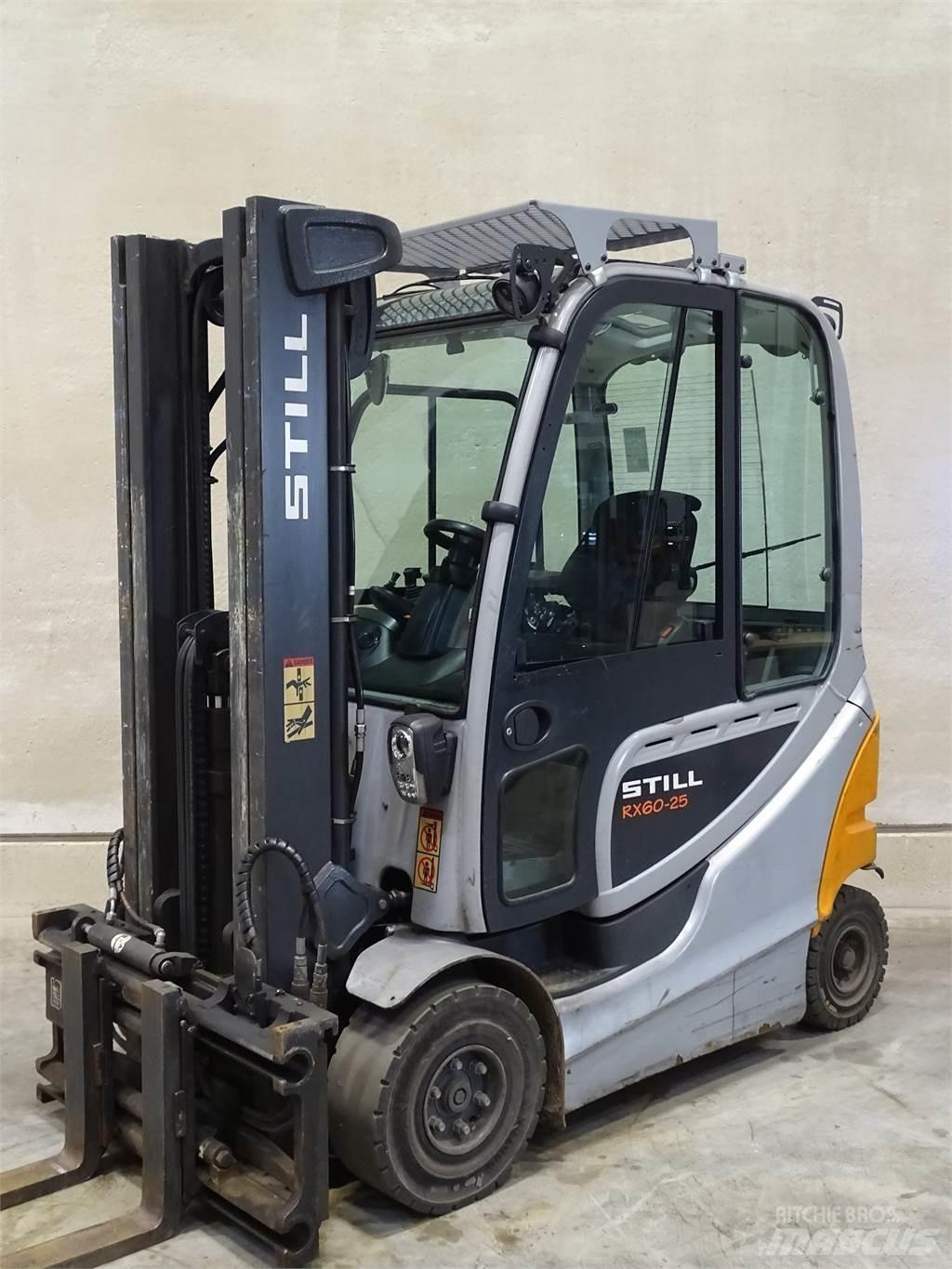 Still RX60-25 شاحنات ذات رافعات شوكية تعمل بالكهرباء