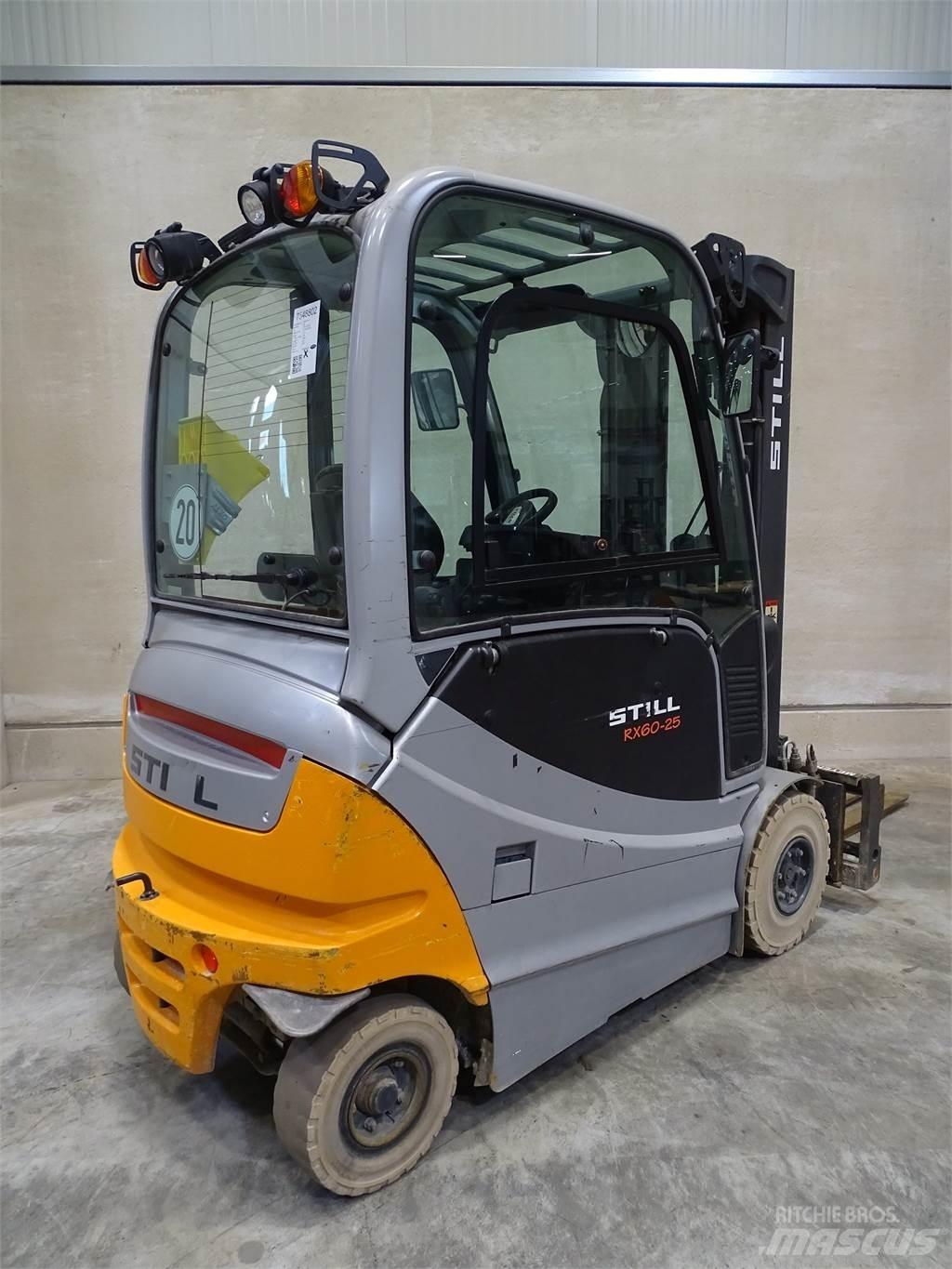 Still RX60-25 شاحنات ذات رافعات شوكية تعمل بالكهرباء