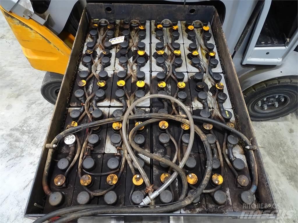 Still RX60-25 شاحنات ذات رافعات شوكية تعمل بالكهرباء