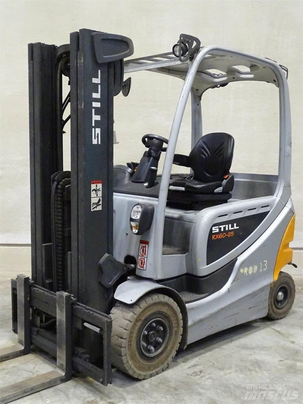 Still RX60-25 شاحنات ذات رافعات شوكية تعمل بالكهرباء