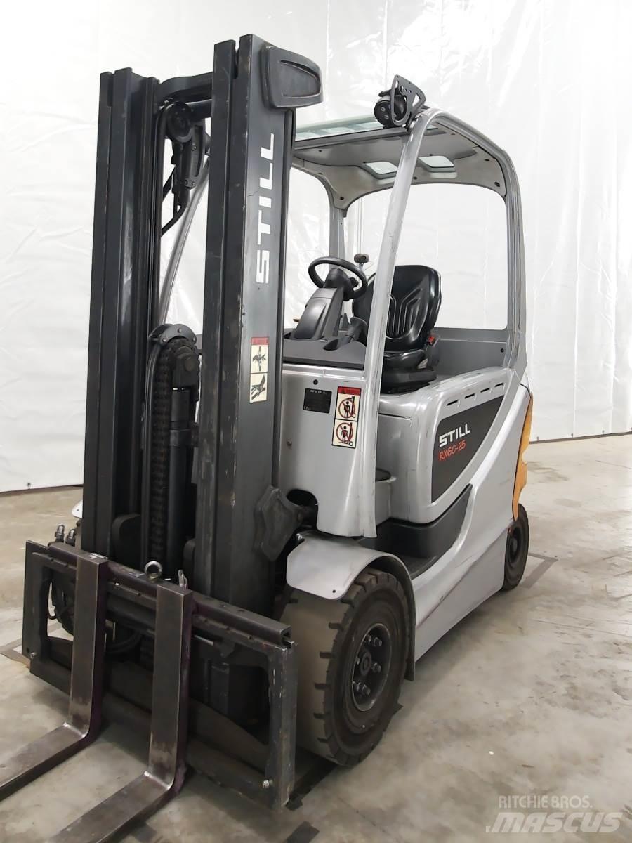 Still RX60-25 شاحنات ذات رافعات شوكية تعمل بالكهرباء