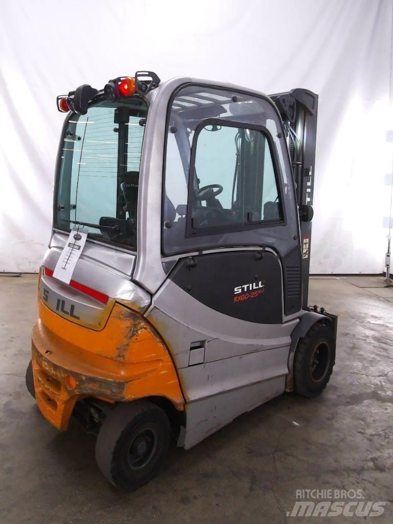 Still RX60-25/600 شاحنات ذات رافعات شوكية تعمل بالكهرباء