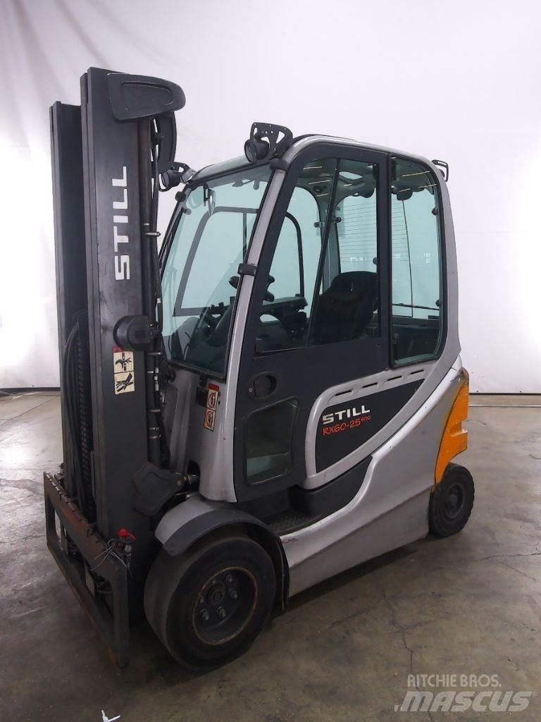 Still RX60-25/600 شاحنات ذات رافعات شوكية تعمل بالكهرباء